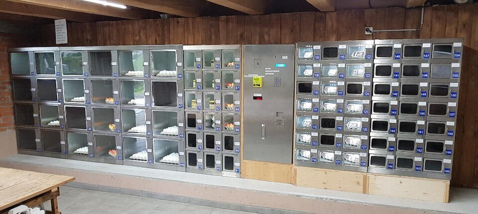 Vending lockers 2